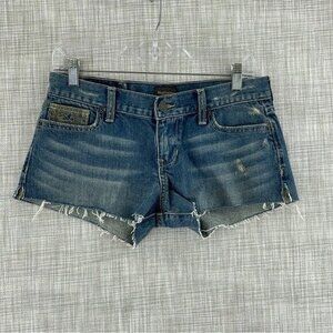 Hollister Womens Size 5 cut off jean shorts 1481
